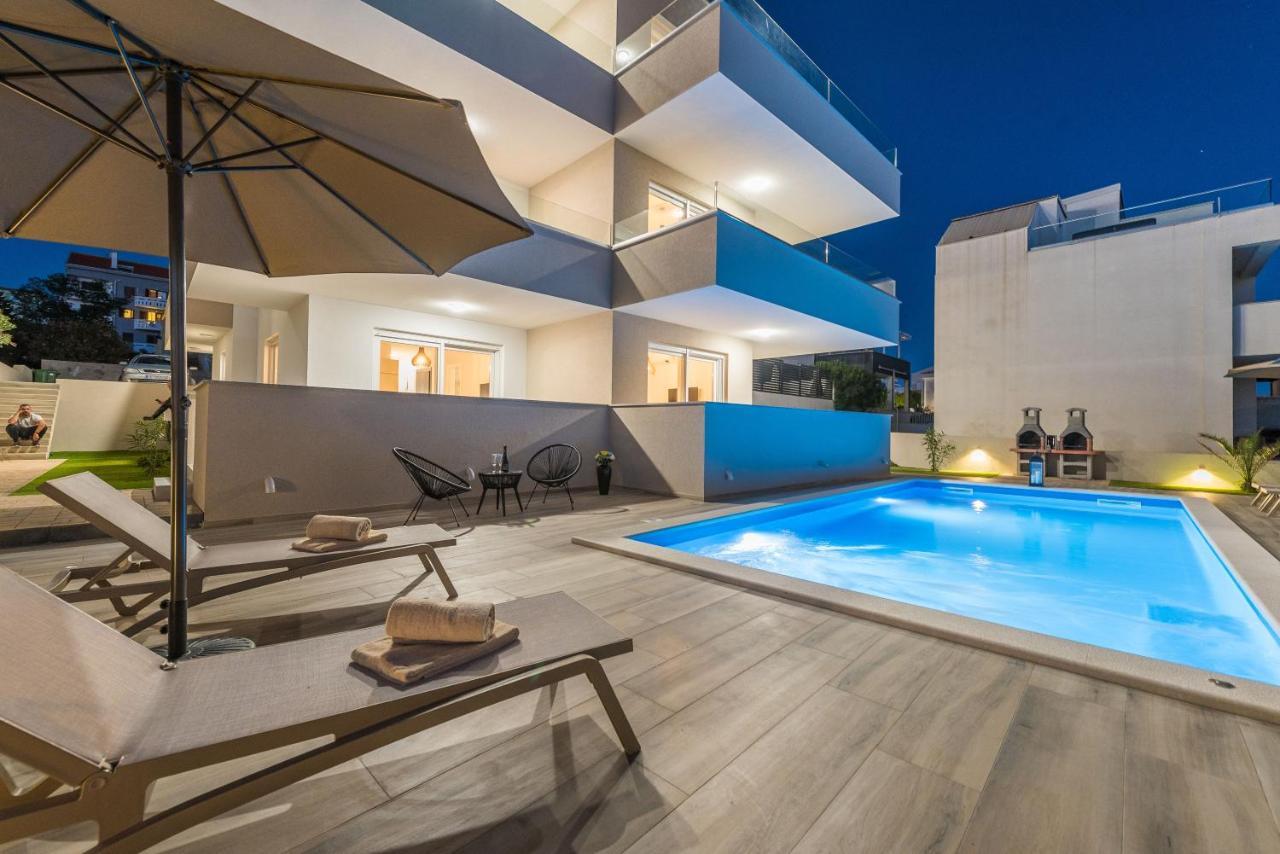 Pool Meteorite Apartment *